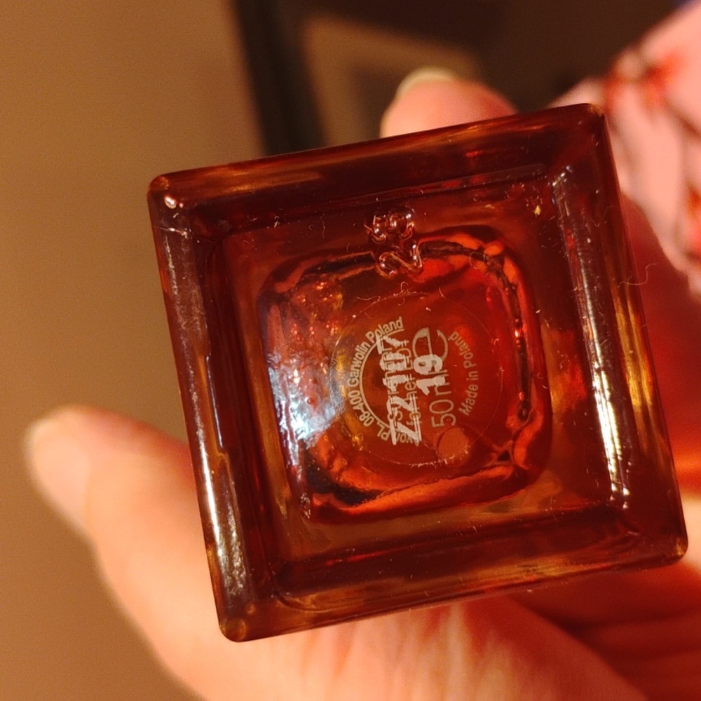 Avon Surrender For Her Bottle - Picture 3 of 3